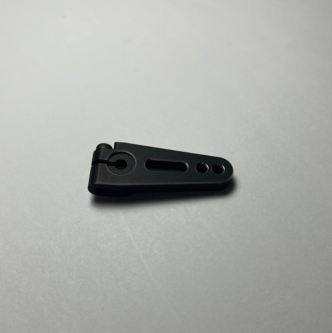 KSA013--standard 25T aluminum servo arm Black